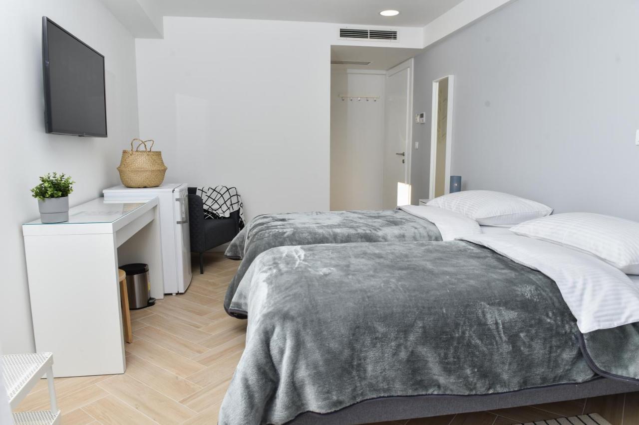 Rooms At Zajceva 34 Zagreb Bagian luar foto